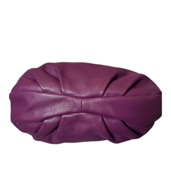 Marc Jacobs Elegant Purple Crossbody Bag - Picture 7 of 12